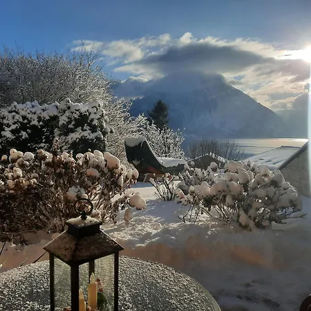 Inspiration - Zwei Terrassen, Seeblick, Privater Garten Altmünster