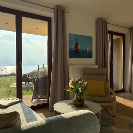 Daire Inspiration - Zwei Terrassen, Seeblick, Privater Garten Altmünster