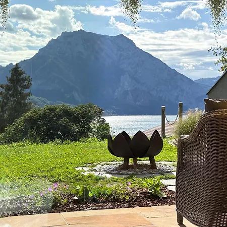 Apartman Inspiration - Zwei Terrassen, Seeblick, Privater Garten *