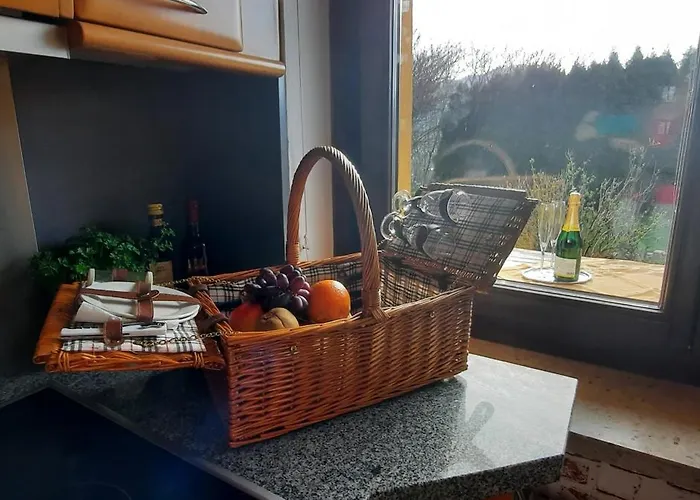 Apartment Inspiration - Zwei Terrassen, Seeblick, Privater Garten *